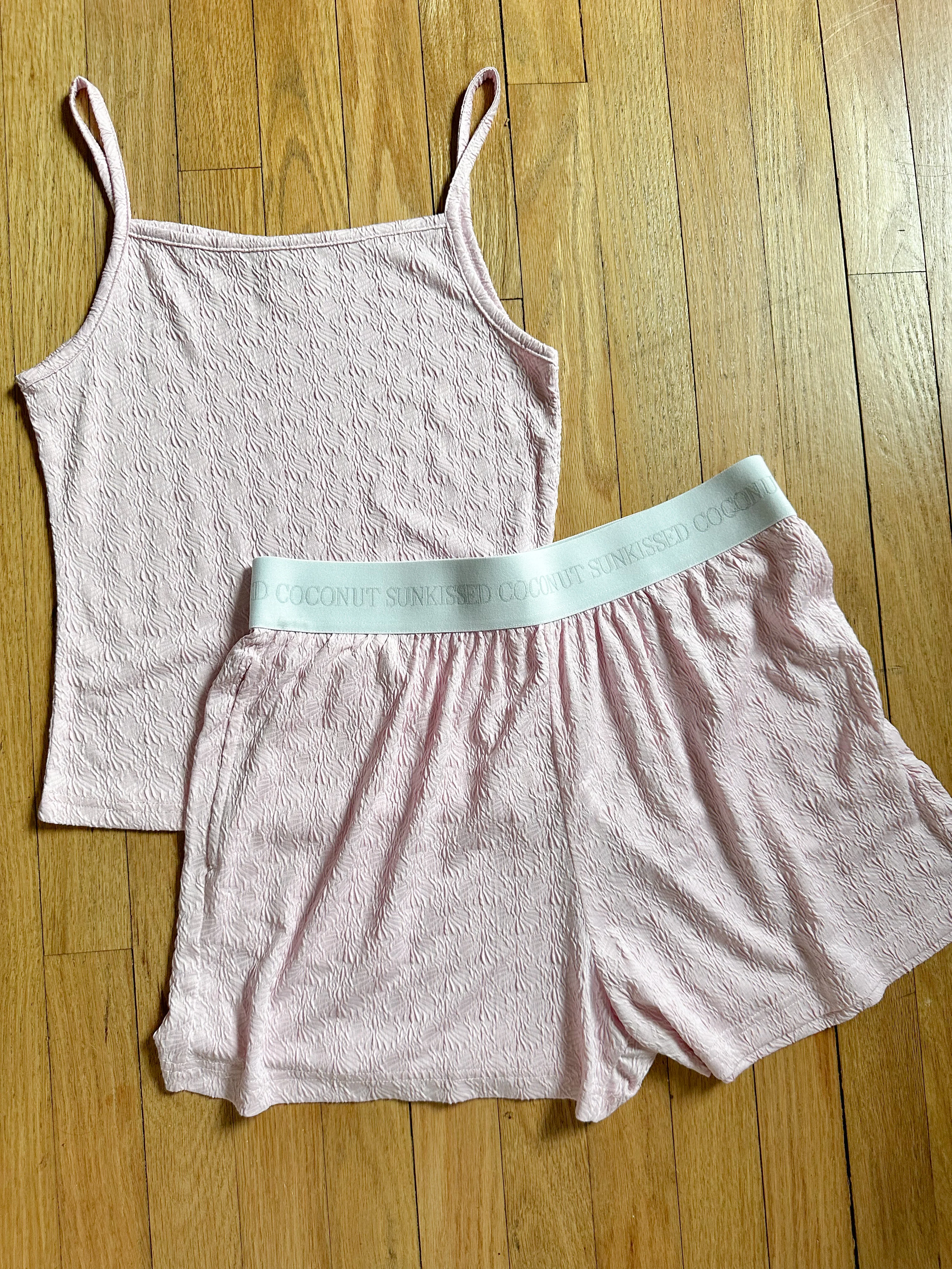 Love Notes Pink Detailed TankTop - Image 2