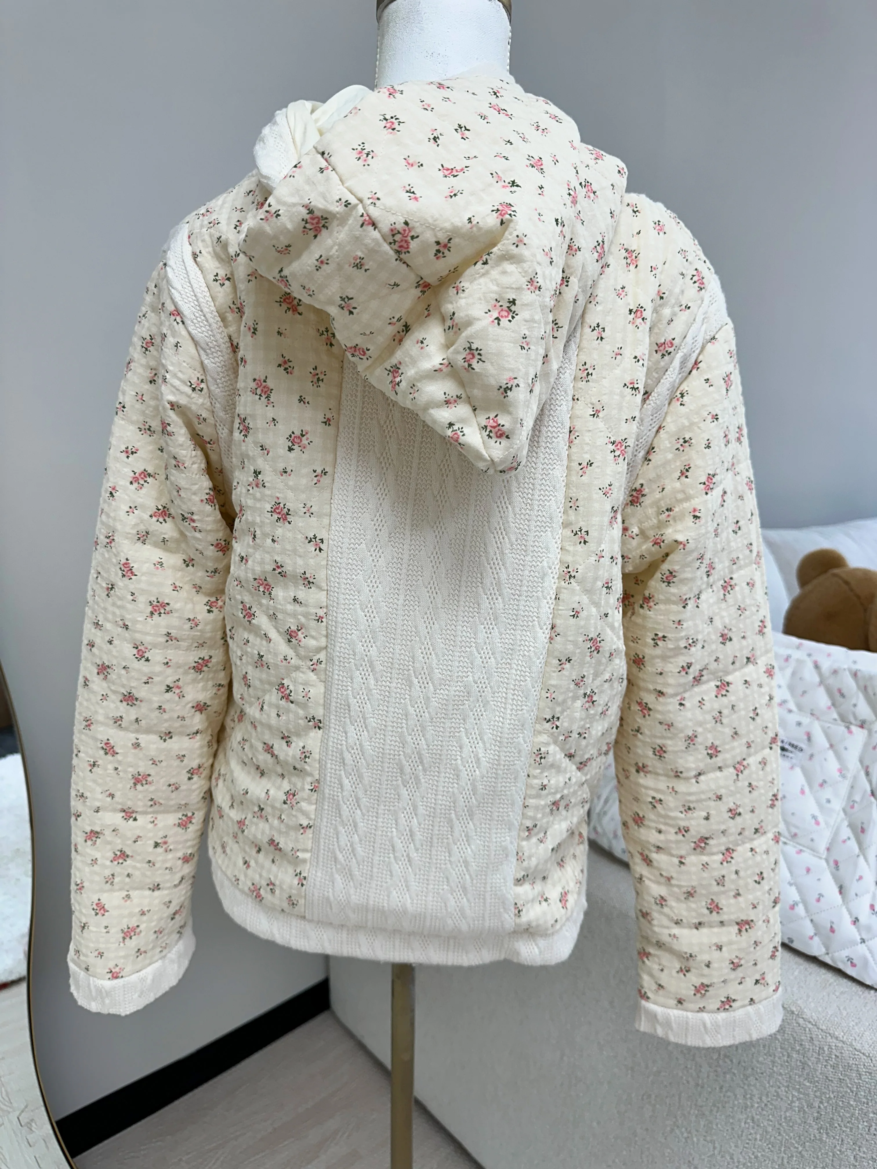 Flower Avenue Quilted Jacket - Image 15