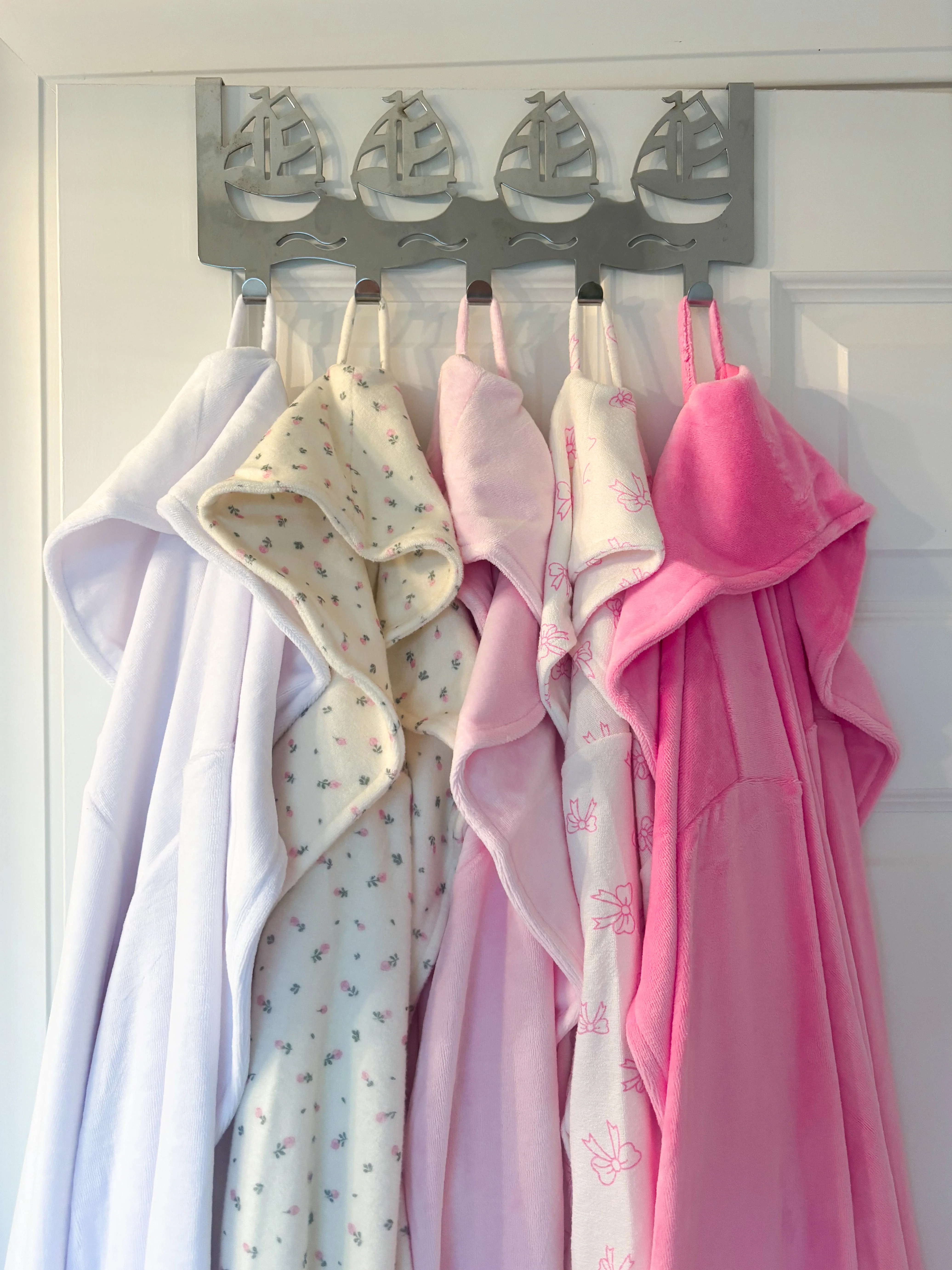 Hot Pink Dream Hotel Robe - Image 8