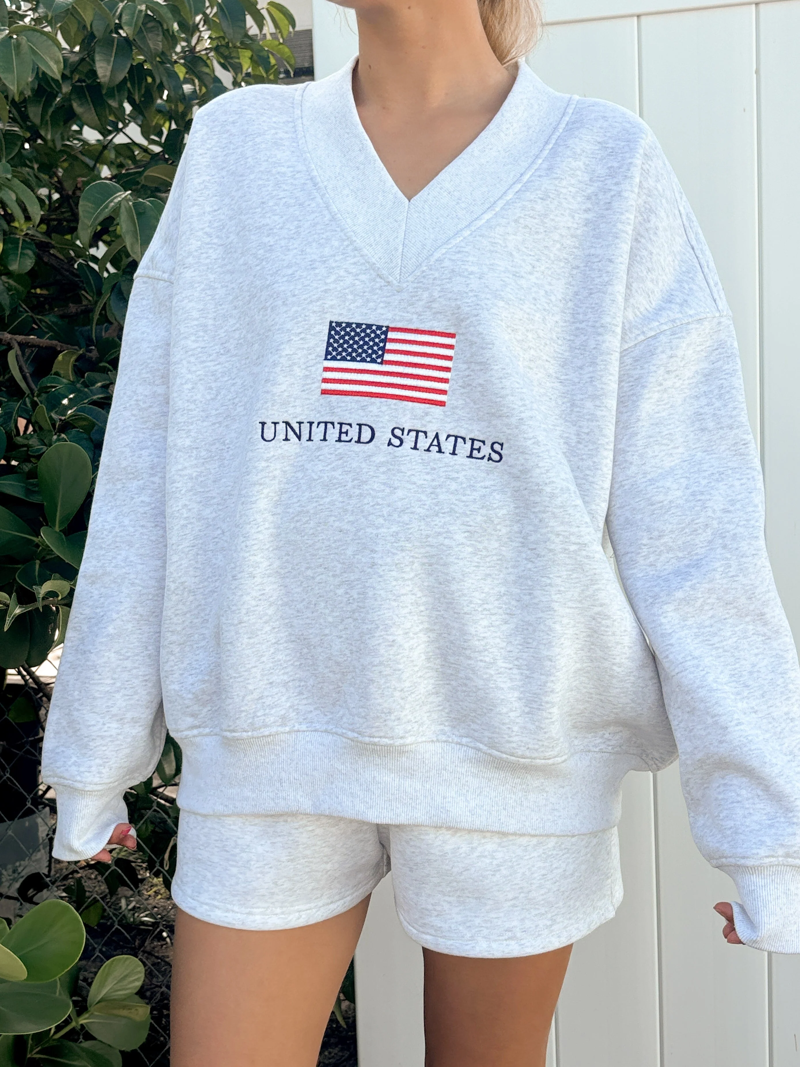 Pearl Grey United States Flag Embroider V-Neck Sweatshirt - Image 4