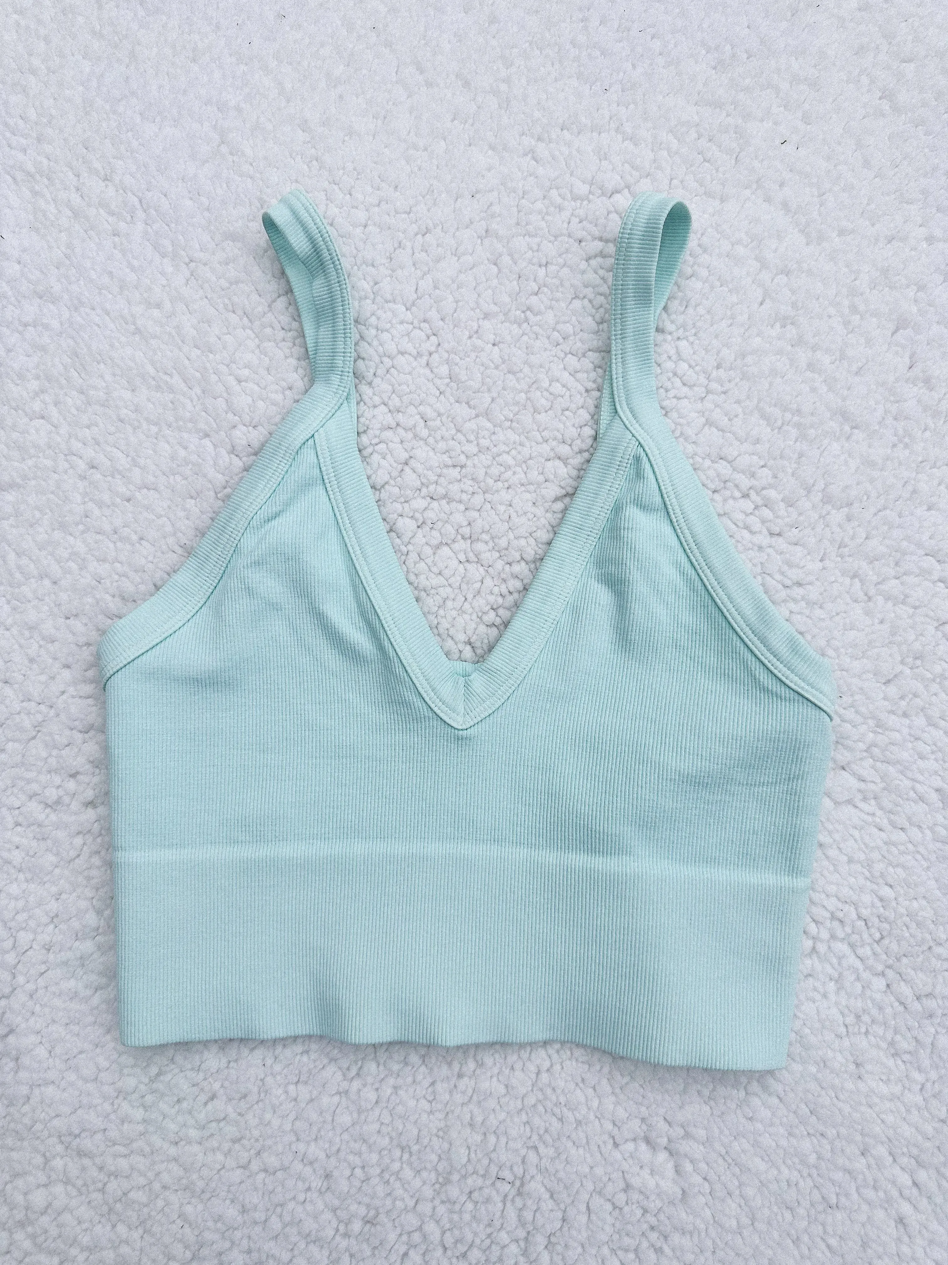 V-Neck Strappy Nikibiki Tanktop
