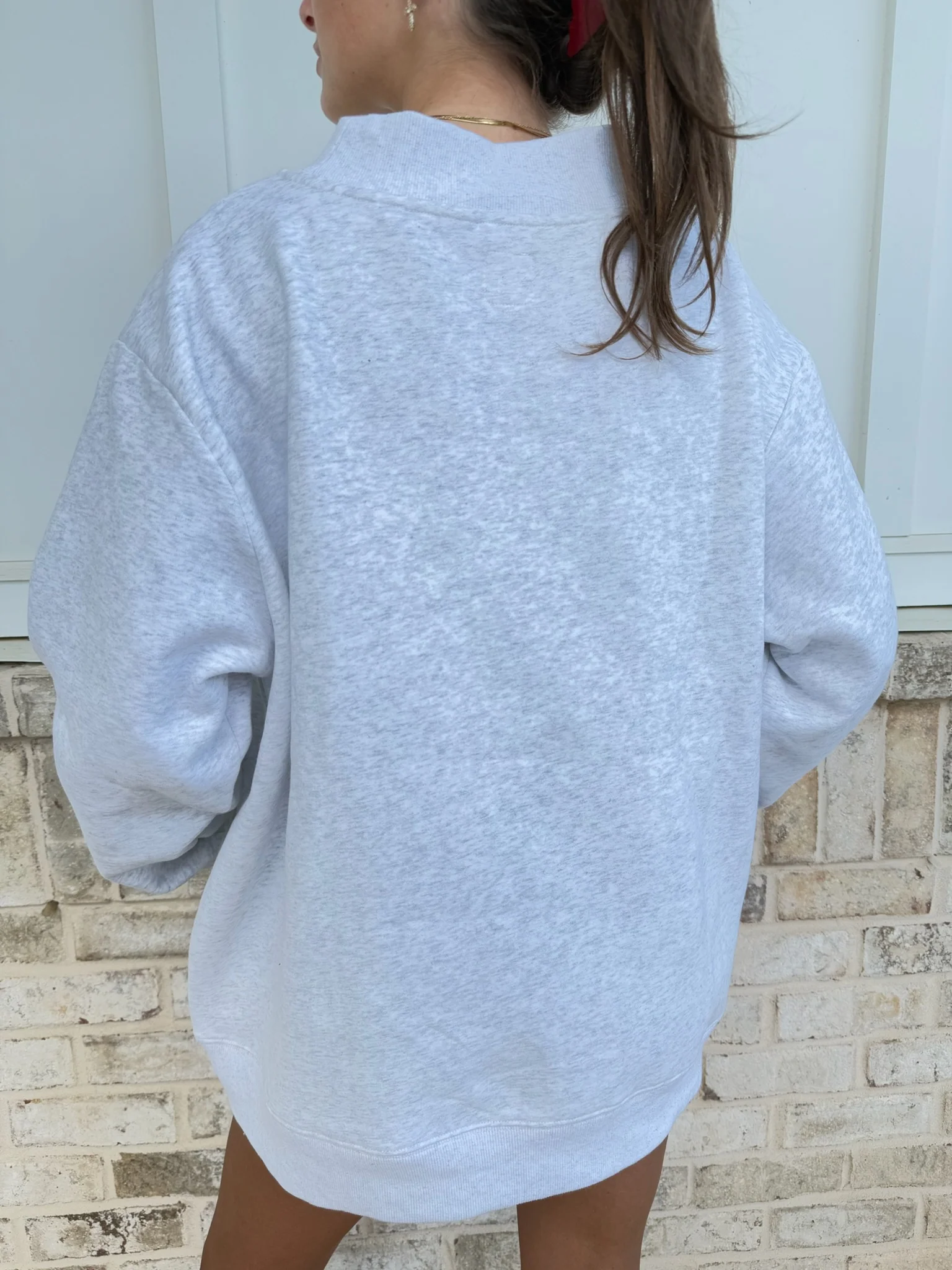 Pearl Grey Old Fashion Teddy Bear Golf Embroider Mockneck Sweatshirt - Image 8
